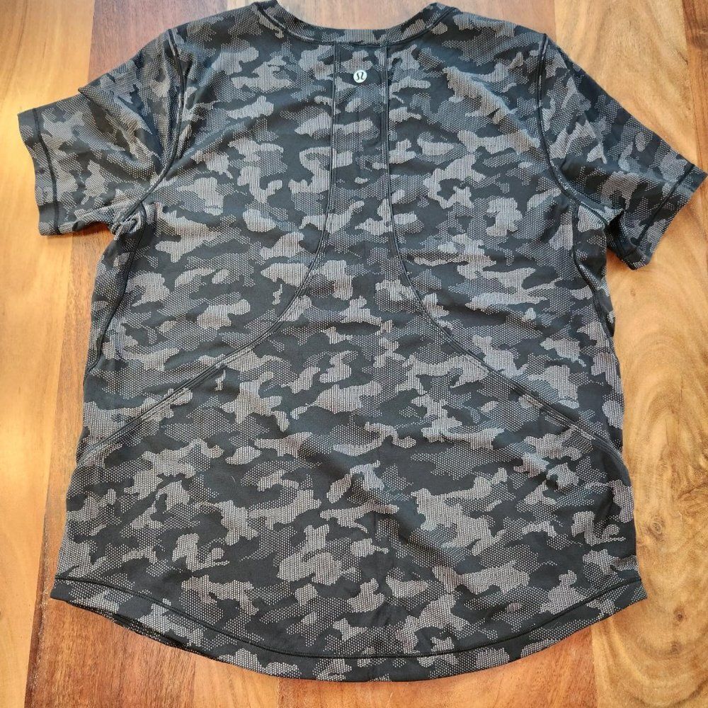 Lululemon Long Distance Short Sleeve - Picture 2 of 5